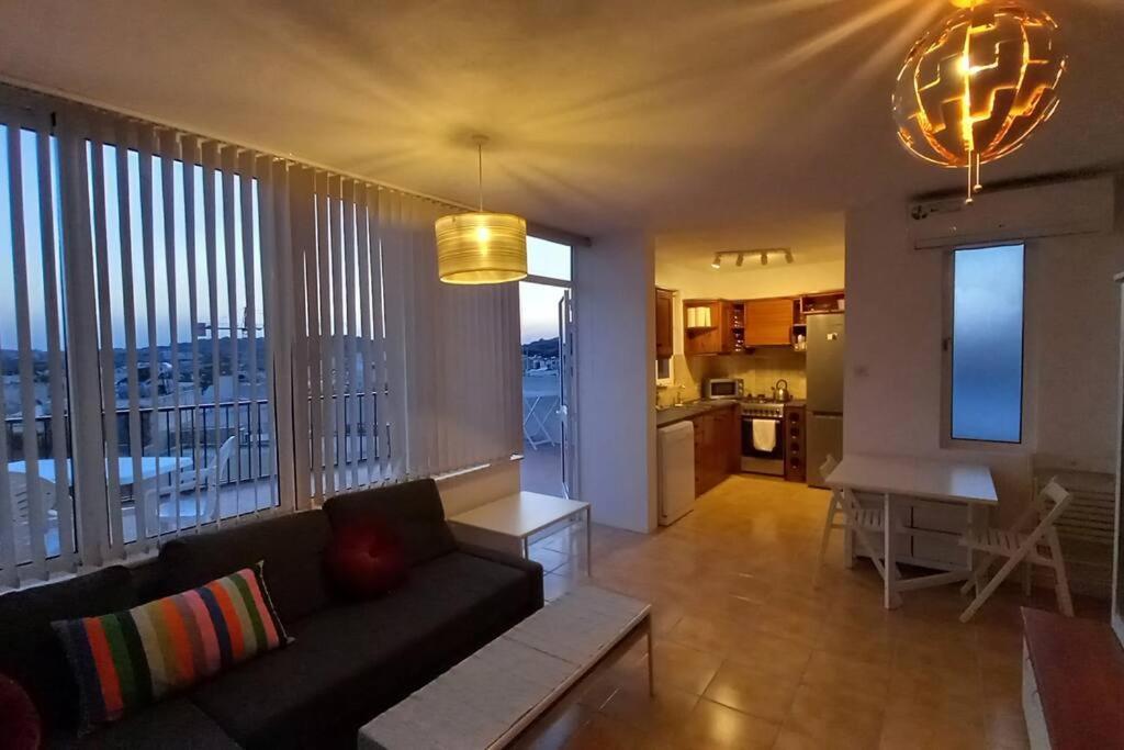 Sunset Suite Victoria Eksteriør billede